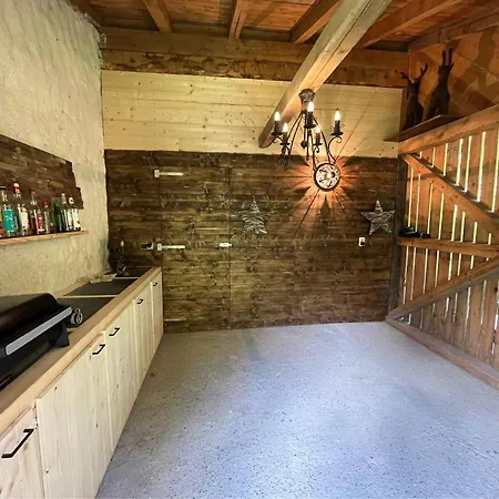 Holiday home Barney S
