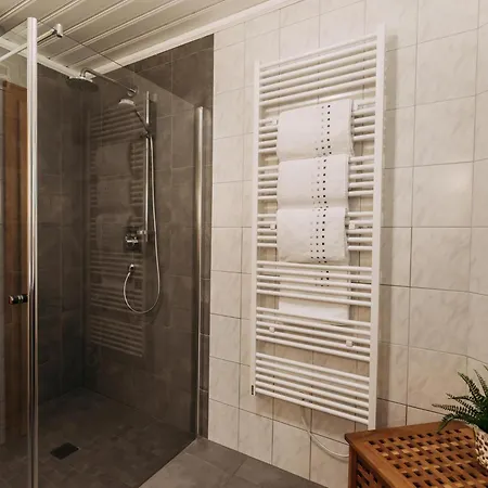 펜션 Barney 라우리스