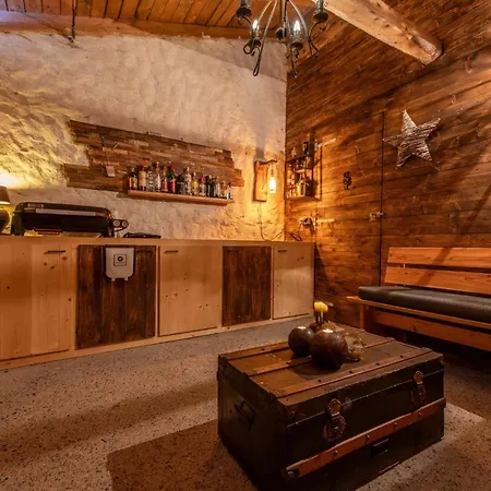 Barney Holiday home *